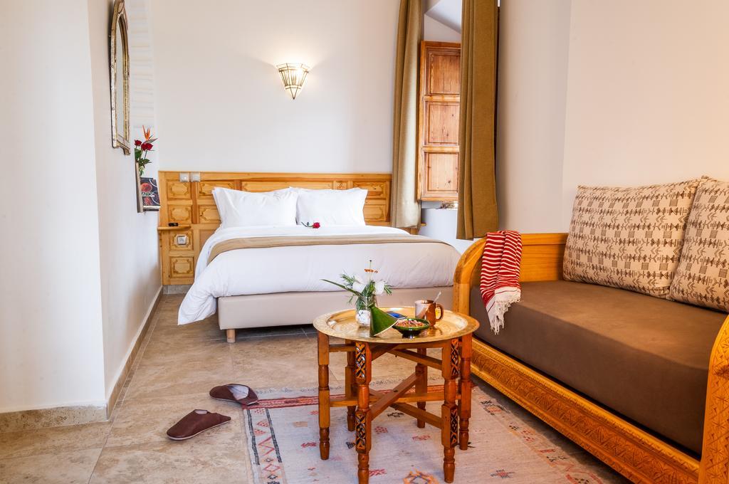 Riad Sougtani Tazrou Kültér fotó