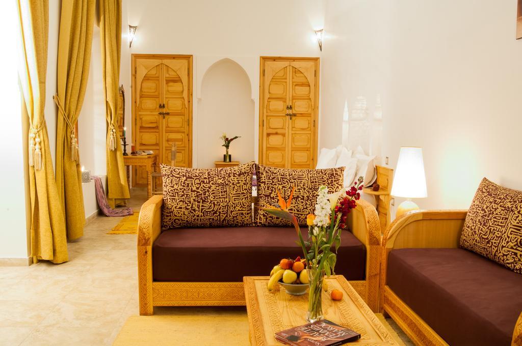 Riad Sougtani Tazrou Kültér fotó